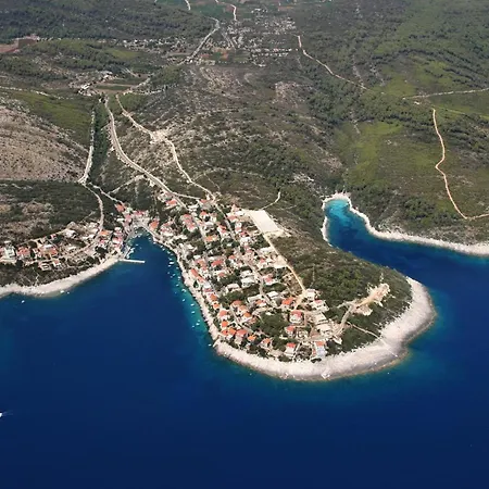 Apartman With A Parking Space Zavalatica, Korcula - 4458