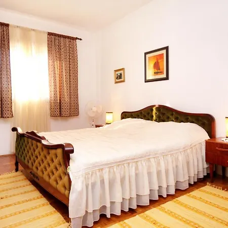 With Parking Space Zavalatica, Korcula - 4458 * Zavalatica