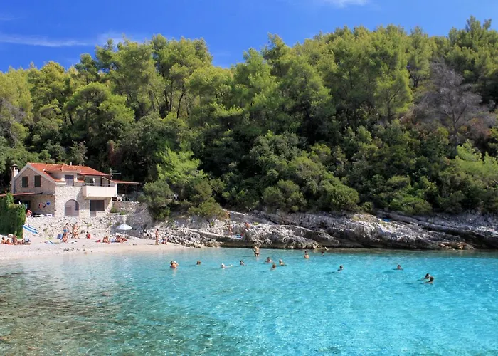 With Parking Space Zavalatica, Korcula - 4458 Zavalatica