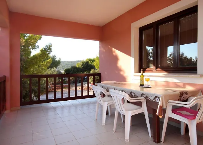 Apartmán With Parking Space Zavalatica, Korcula - 4458 Zavalatica