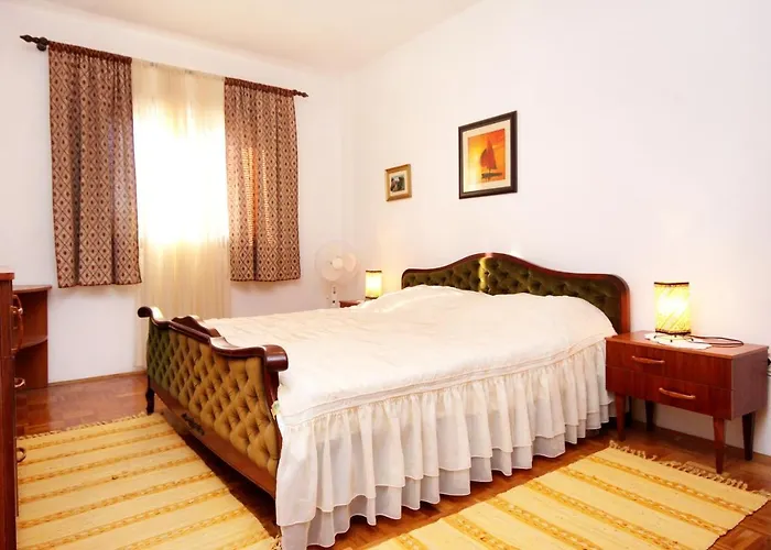 With Parking Space Zavalatica, Korcula - 4458 * Zavalatica